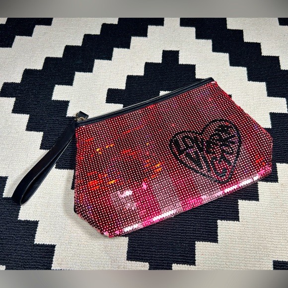 VICTORIA’S SECRET, sequined clutch!! - Picture 1 of 9